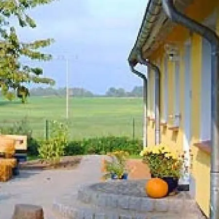 2 By Interhome Appartement *